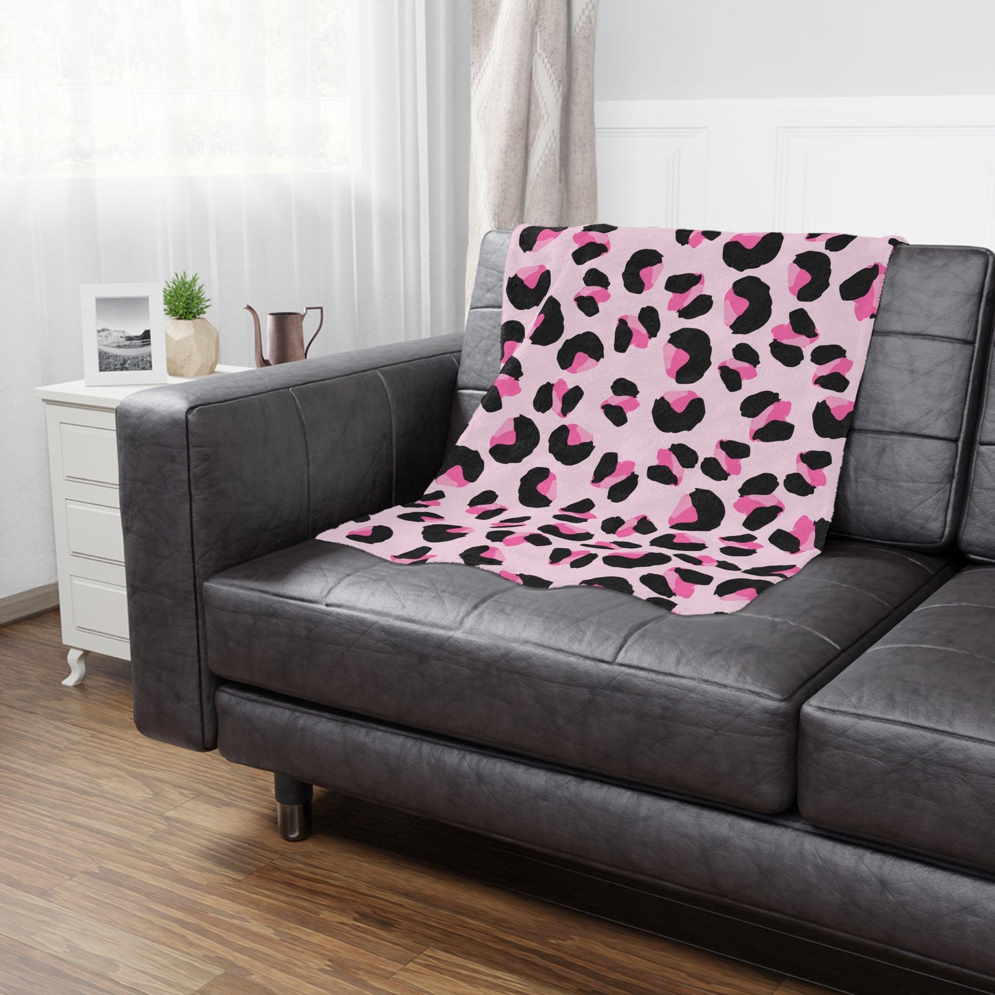 Pink Leopard Minky Blanket - Cozy Throw Blanket for Home Decor, Soft Fleece Bedding, Animal Print Nursery Decor, Gift for Her, Luxury Sofa