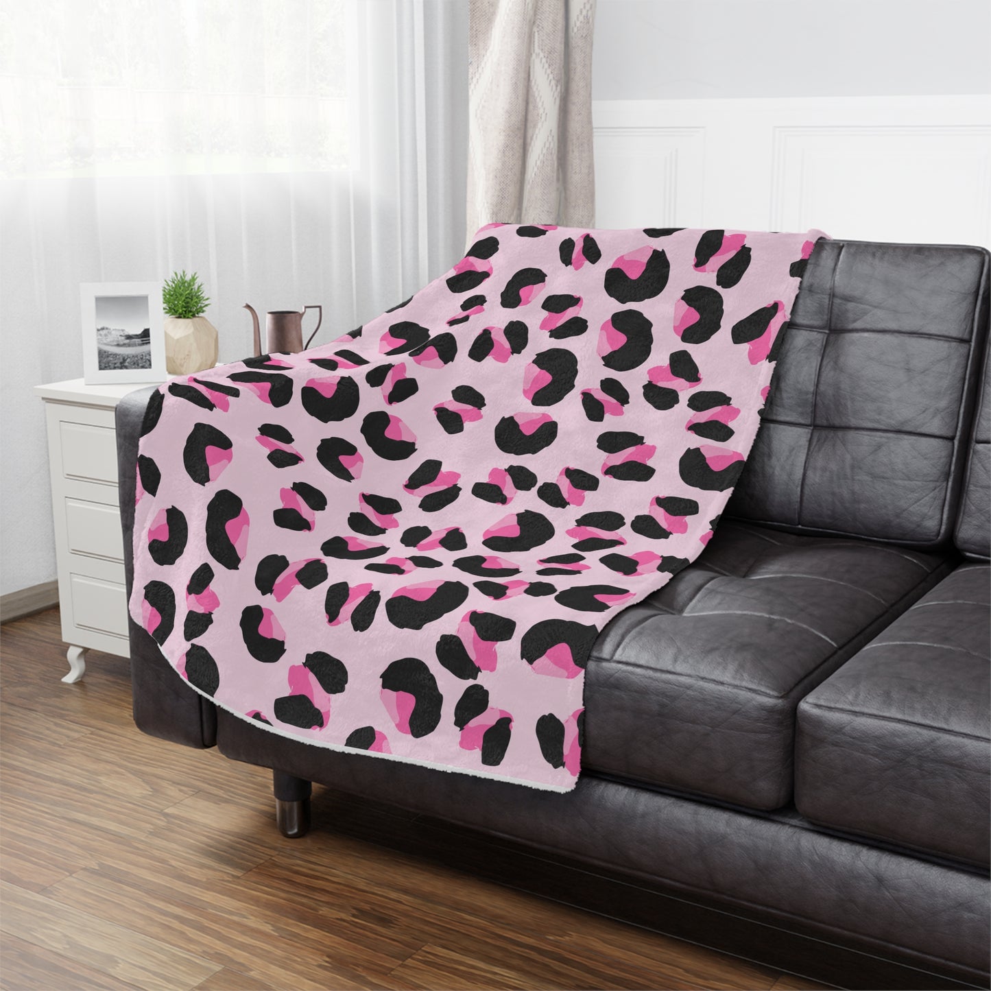 Pink Leopard Minky Blanket - Cozy Throw Blanket for Home Decor, Soft Fleece Bedding, Animal Print Nursery Decor, Gift for Her, Luxury Sofa