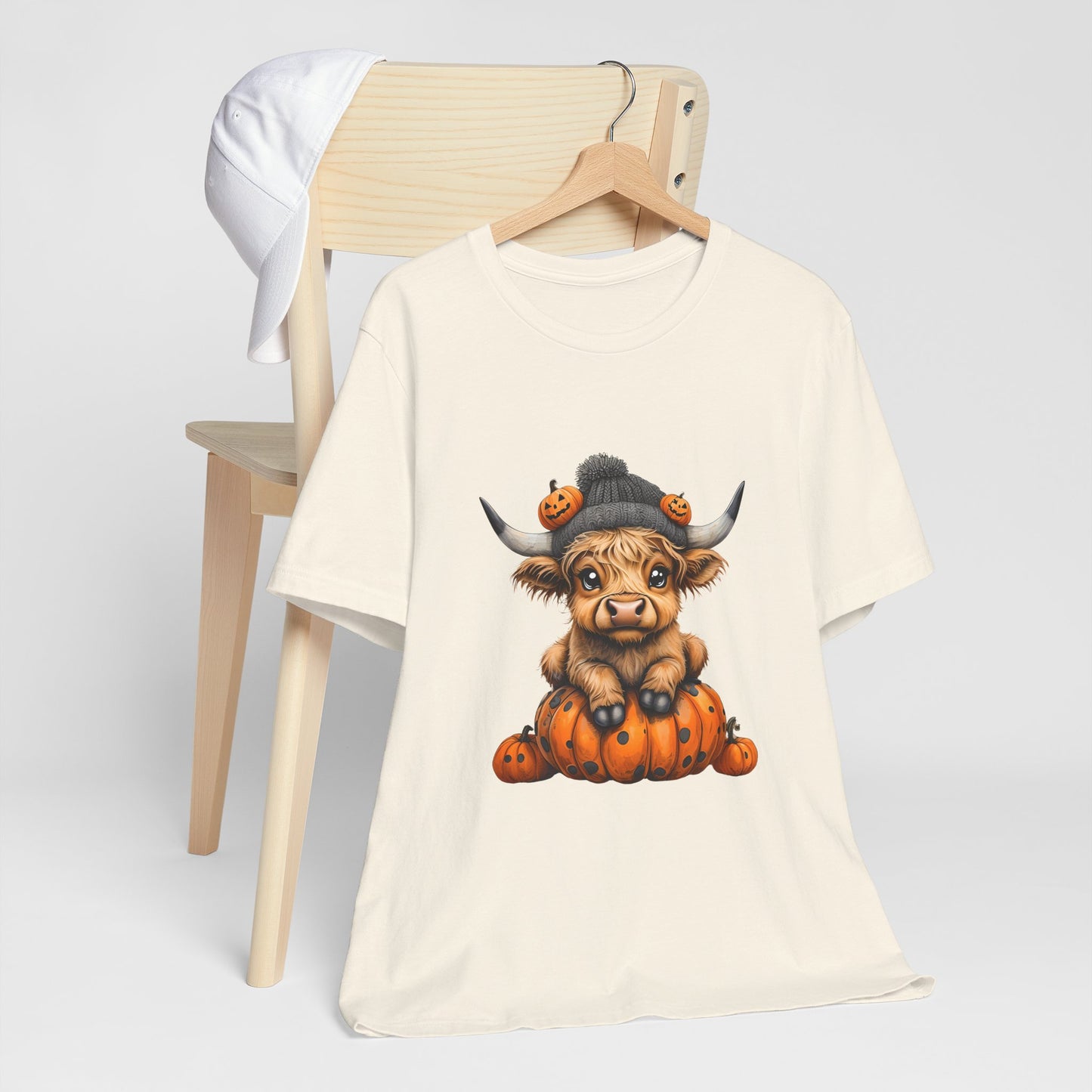 Adorable Halloween Cow T-Shirt, Cute Fall Tee, Pumpkin Farm Shirt, Gift for Animal Lovers, Unisex Halloween Jersey Tee