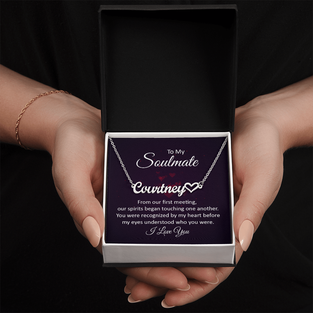 To My Soulmate – Personalized Heart Name Necklace