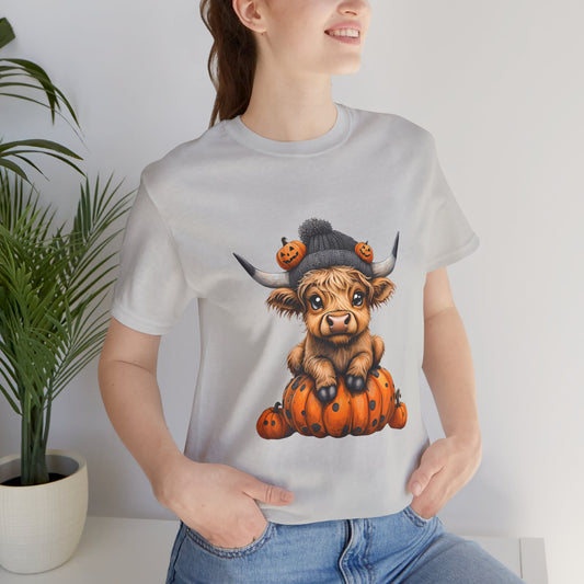 Adorable Halloween Cow T-Shirt, Cute Fall Tee, Pumpkin Farm Shirt, Gift for Animal Lovers, Unisex Halloween Jersey Tee